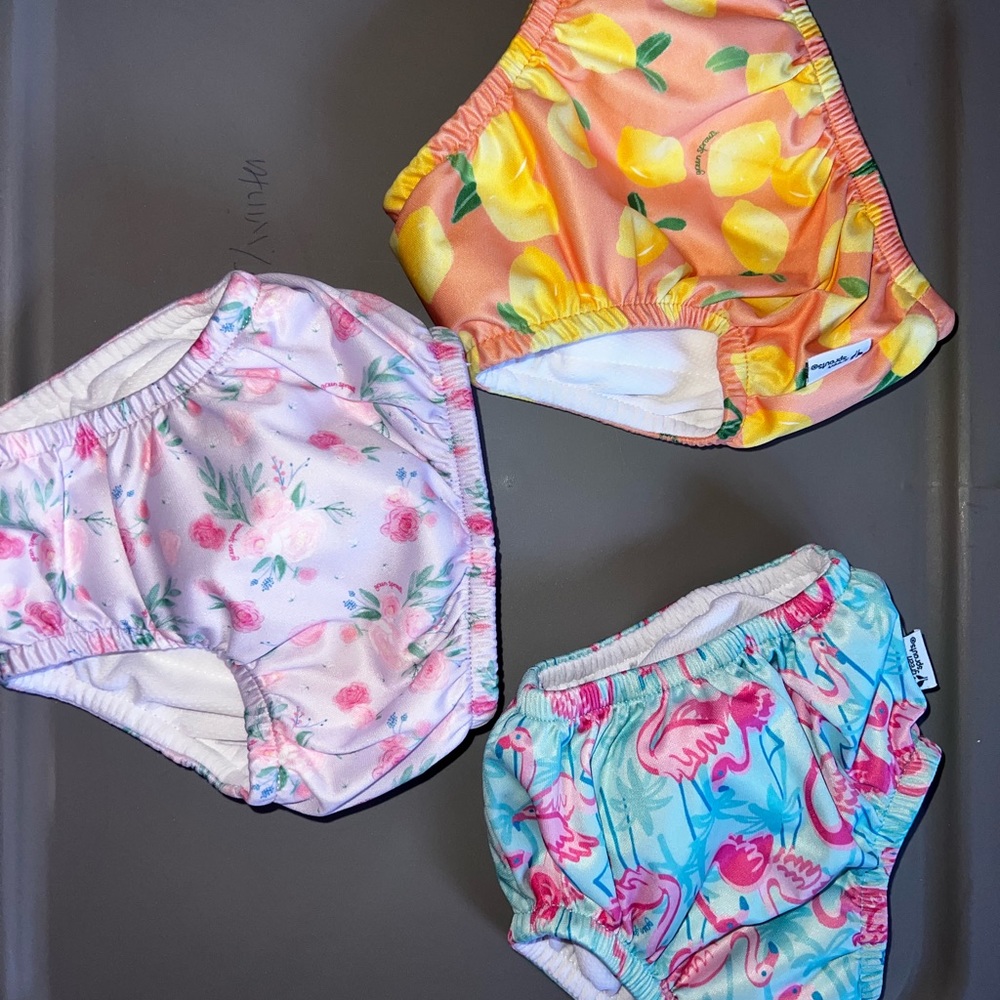 Green Sprout reusable swim diapers size 6 months NWOT Never worn